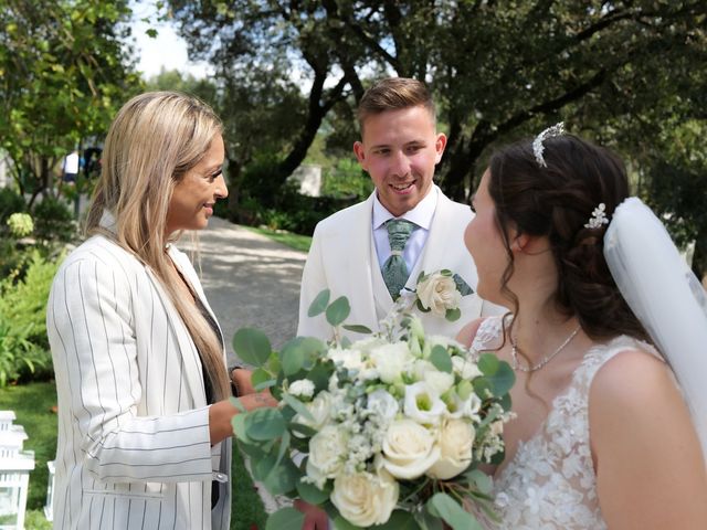 O casamento de Gabriel e Tatiana em Boleiros, Ourém 28