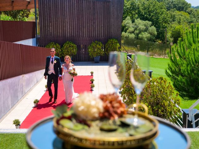 O casamento de Diogo e Cátia em Almagreira, Pombal 14