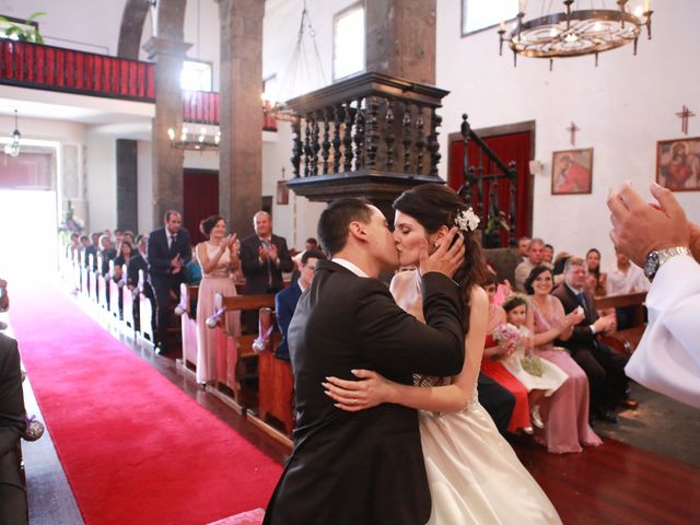 O casamento de Tiago e Daniela em Ponta Delgada, São Miguel 23
