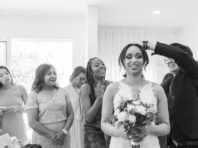 O casamento de Roman e Marlene em Almargem do Bispo, Sintra 16