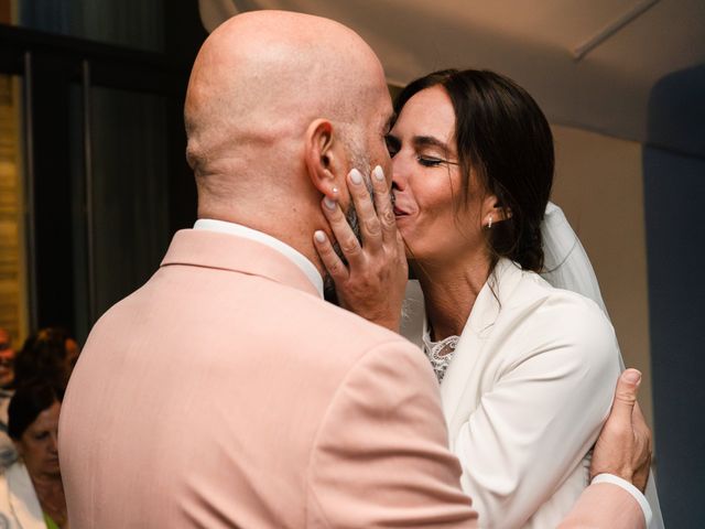 O casamento de Mauro e Sara em Serra d&apos;el Rei, Peniche 32