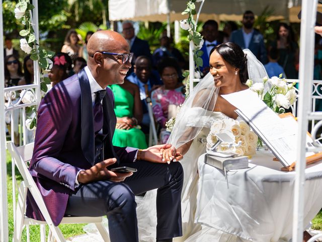 O casamento de Aduilson e Madylene em Santo António da Charneca, Barreiro 49
