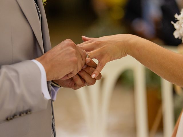 O casamento de Tiago e Gabriela em Aguada de Cima, Águeda 40