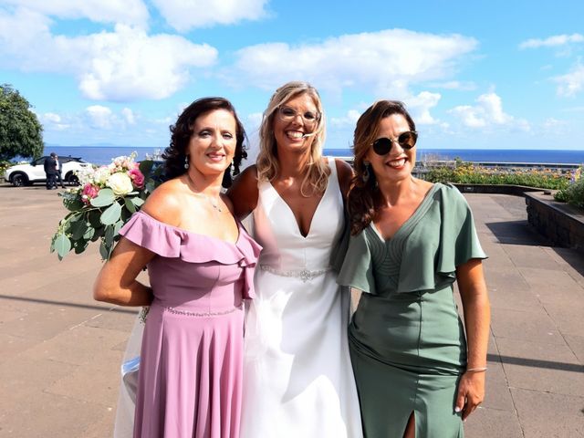 O casamento de Nuno     e Ana      em Funchal, Madeira 18