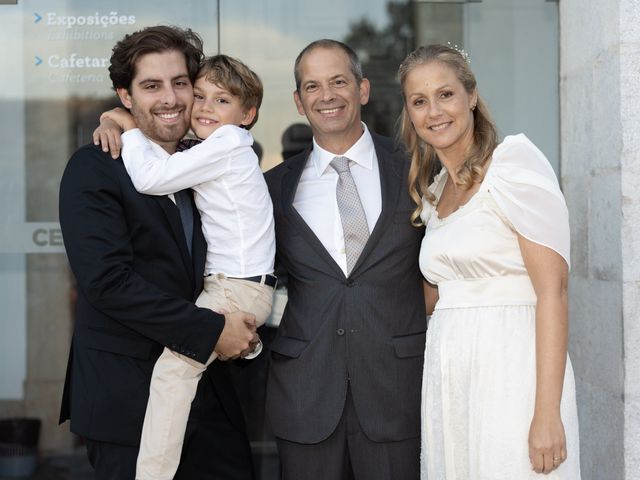 O casamento de Hermano Cardoso de Meneses e Ines Mendonça em Cascais, Cascais 1