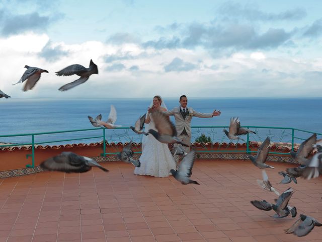 O casamento de Fábio e Ana em Caniço, Madeira 30