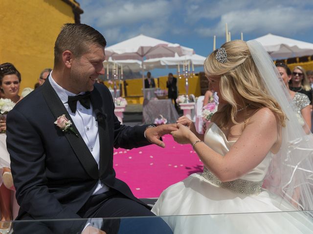 O casamento de Danny e Sophia em Funchal, Madeira 36