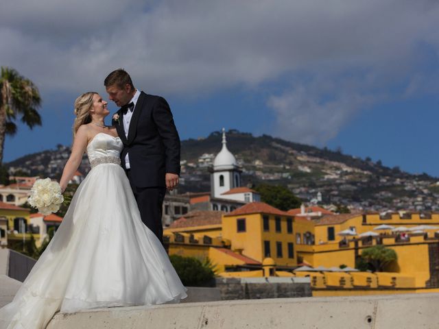 O casamento de Danny e Sophia em Funchal, Madeira 44