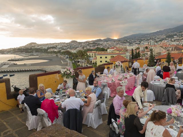 O casamento de Danny e Sophia em Funchal, Madeira 69