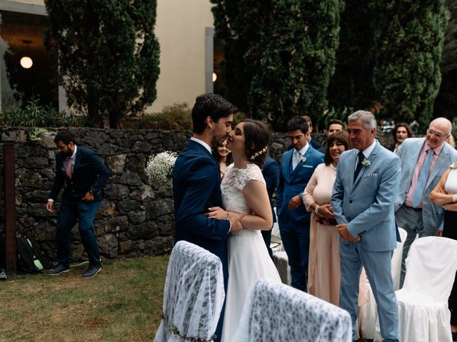 O casamento de Alexandre e Diva em São Vicente, Madeira 16