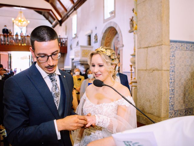 O casamento de Vítor e Beatriz em Caldas de São Jorge, Santa Maria da Feira 39