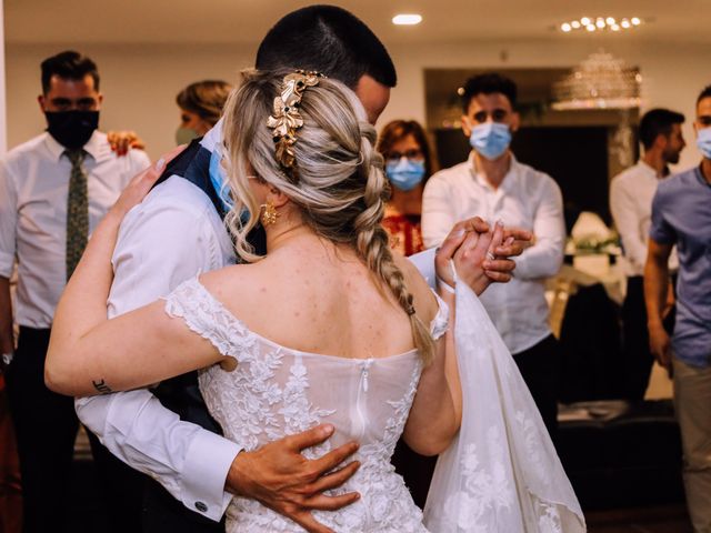 O casamento de Vítor e Beatriz em Caldas de São Jorge, Santa Maria da Feira 76