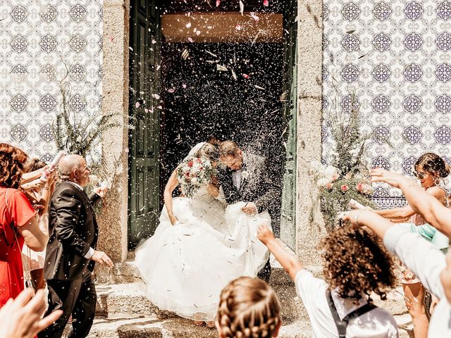 O casamento de Daniel e Helena em São Clemente de Sande, Guimarães 10