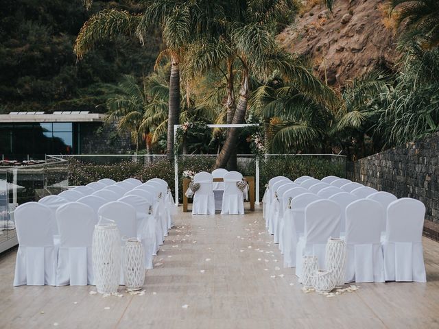 O casamento de Tony e Celine em Calheta, Madeira 17