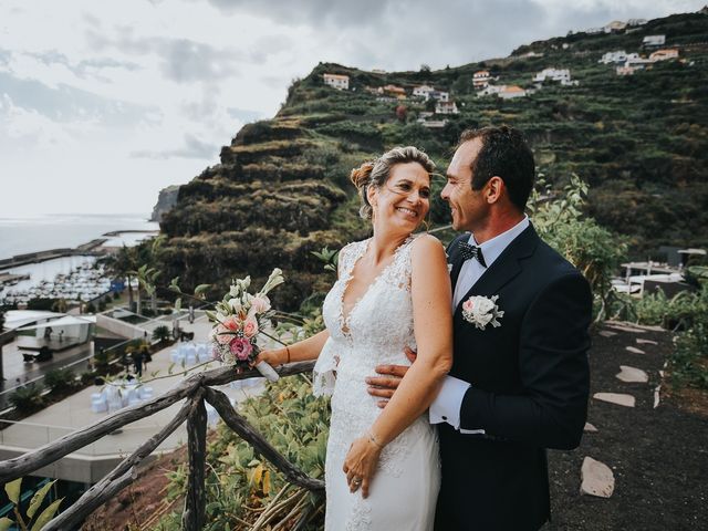O casamento de Tony e Celine em Calheta, Madeira 1