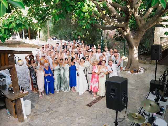 O casamento de Adam e Alana em Porches, Lagoa 4