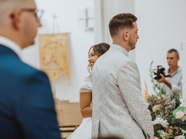 O casamento de Victor e Ana em Estreito Câmara de Lobos, Madeira 17