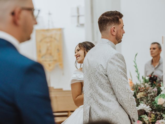 O casamento de Victor e Ana em Estreito Câmara de Lobos, Madeira 18