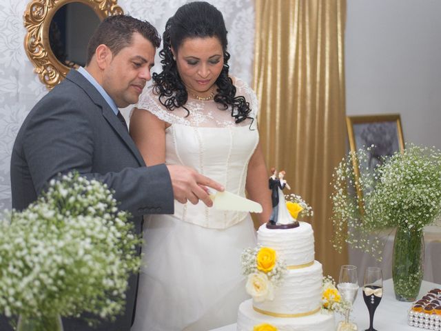 O casamento de Reinaldo e Lia em Caxias, Oeiras 35