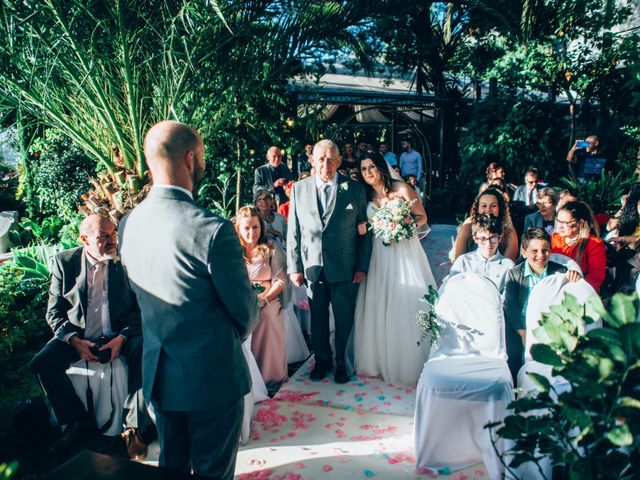 O casamento de Sónia e Chris em Funchal, Madeira 11