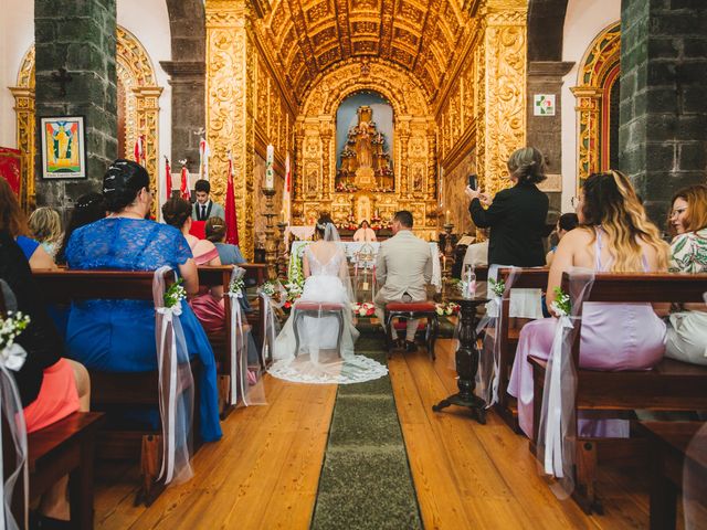 O casamento de Sário e Andreia em Madalena, Pico 2