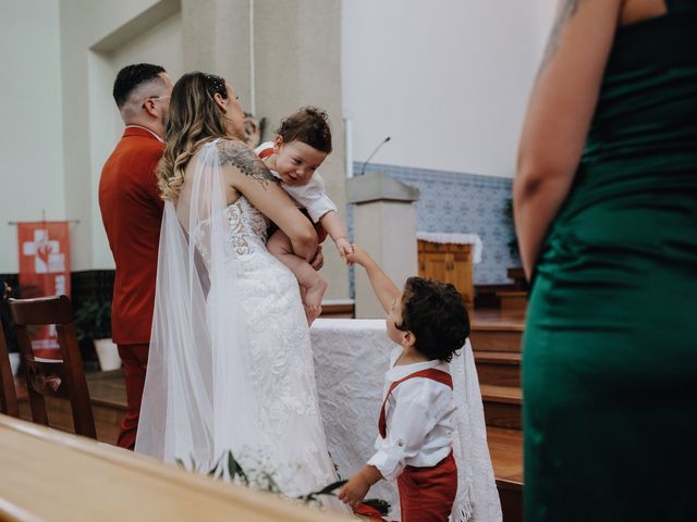 O casamento de João e Carina em Juncal, Porto de Mós 39