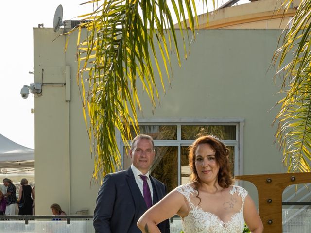 O casamento de Frank e Vera em Fernão Ferro, Seixal 11