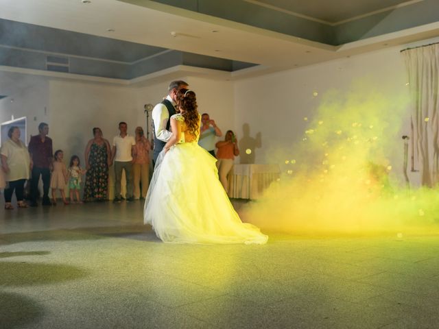 O casamento de Frank e Vera em Fernão Ferro, Seixal 21