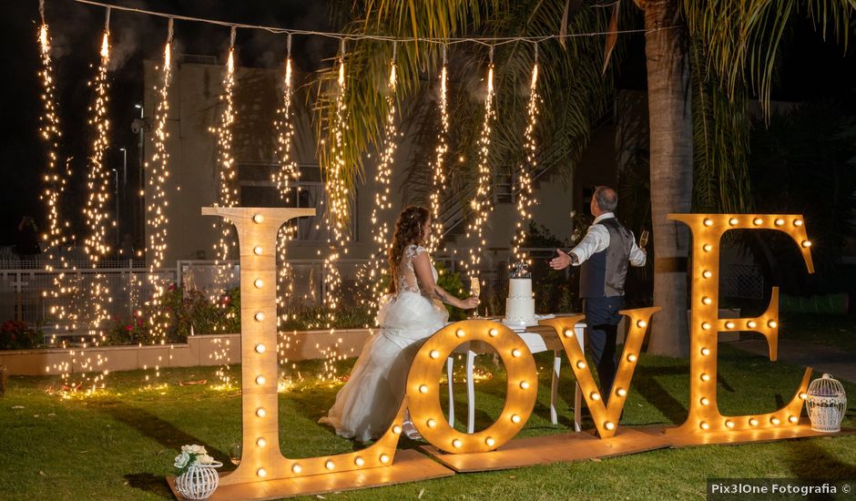 O casamento de Frank e Vera em Fernão Ferro, Seixal