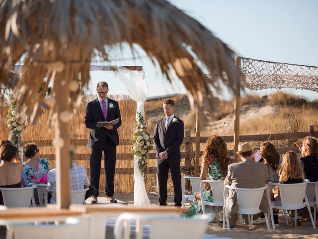 O casamento de Hélène e Thomas em Trafaria, Almada 33