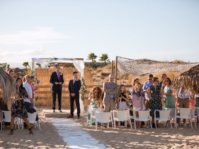 O casamento de Hélène e Thomas em Trafaria, Almada 35