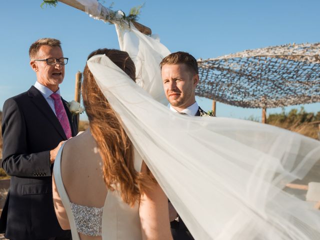 O casamento de Hélène e Thomas em Trafaria, Almada 53