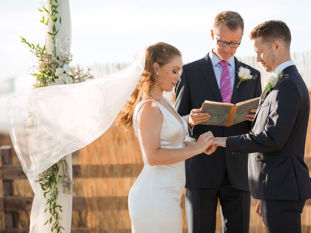 O casamento de Hélène e Thomas em Trafaria, Almada 55