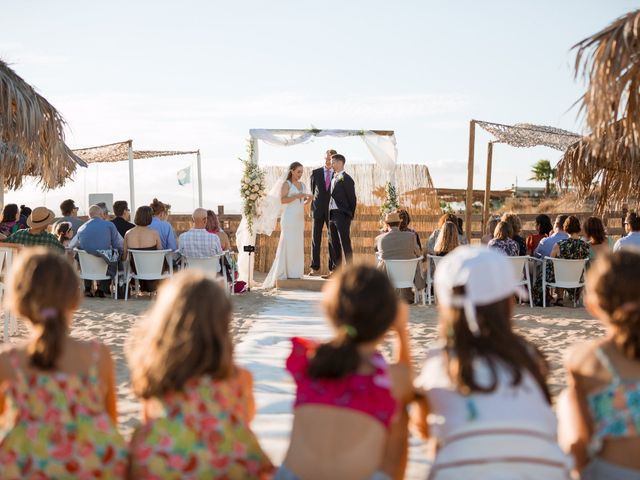 O casamento de Hélène e Thomas em Trafaria, Almada 58