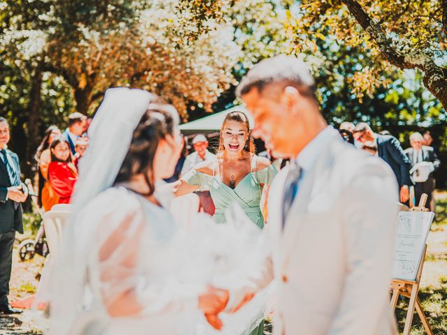 O casamento de João e Joana em Mendiga, Porto de Mós 4