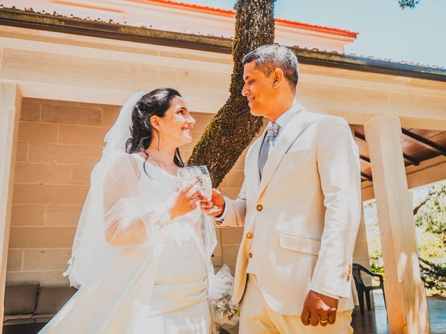 O casamento de João e Joana em Mendiga, Porto de Mós 5