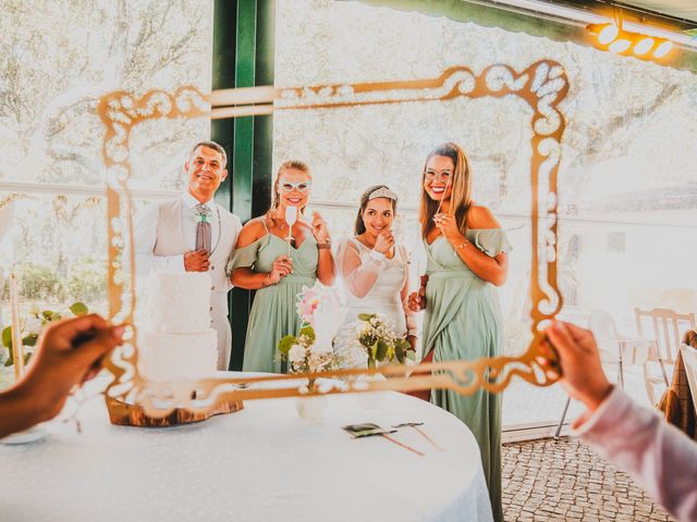 O casamento de João e Joana em Mendiga, Porto de Mós 17