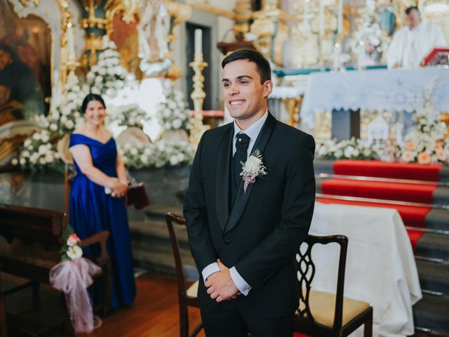 O casamento de Humberto e Rosa em Câmara de Lobos, Madeira 12