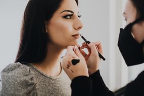 Deolinda Capitão - Makeup Artist
