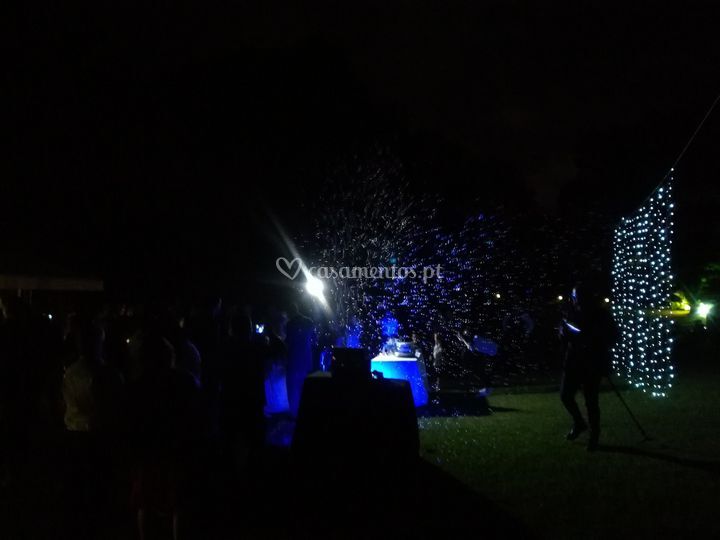 Cpertina de leds e bolas de sa