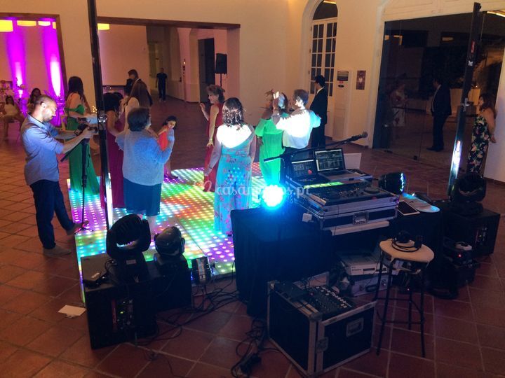Aqui ja se dança