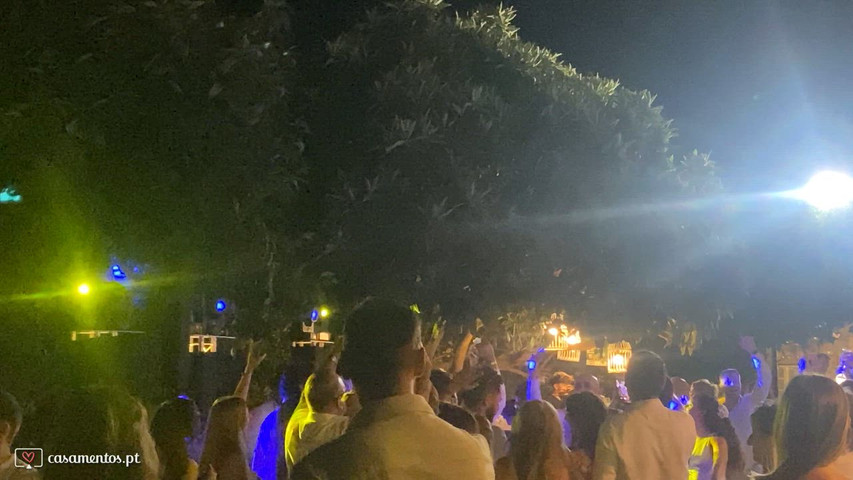 Outside wedding dance floor 