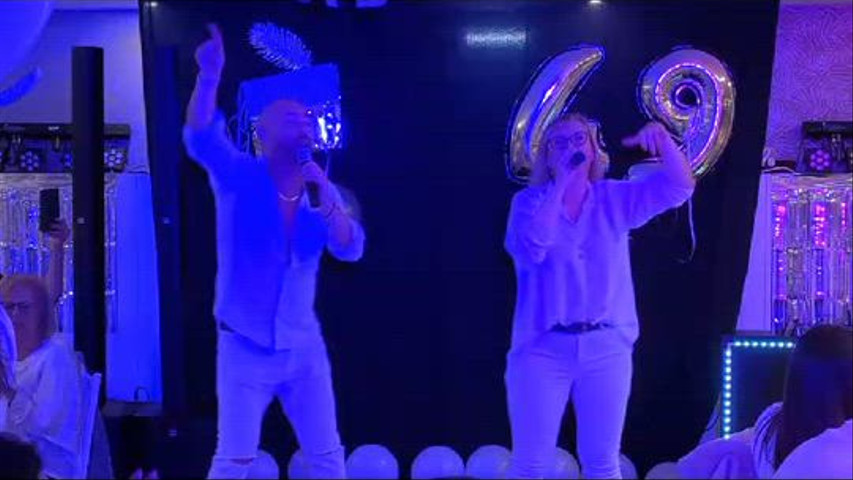 Aniversario nb branco e prata 
