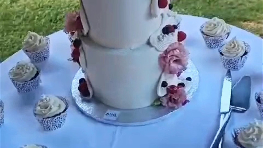 Bolo de casamento em buttercream 