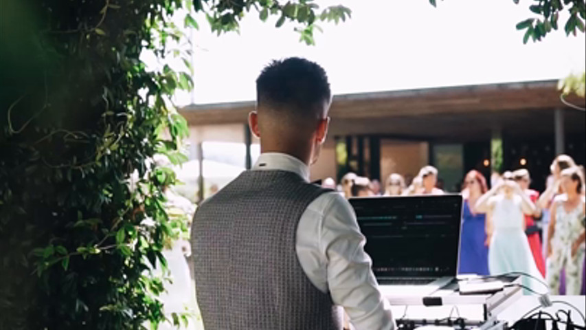 Wedding Dj