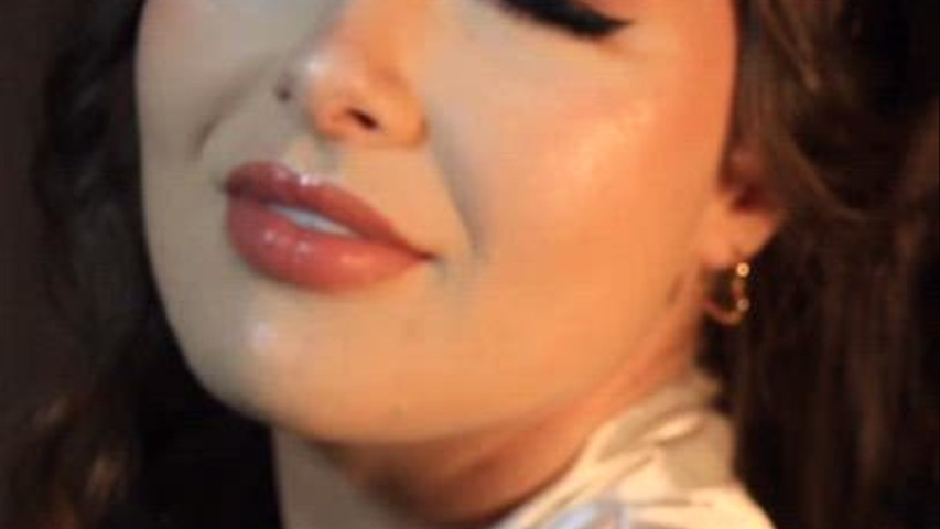 Penteado semi preso |  Delineado 