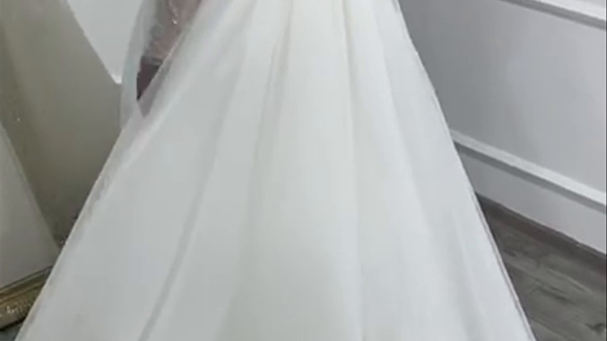 Wedding Dress Universe 