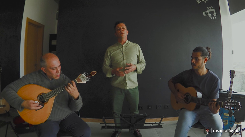 BRAÇOS DA MINHA MÃE Fado