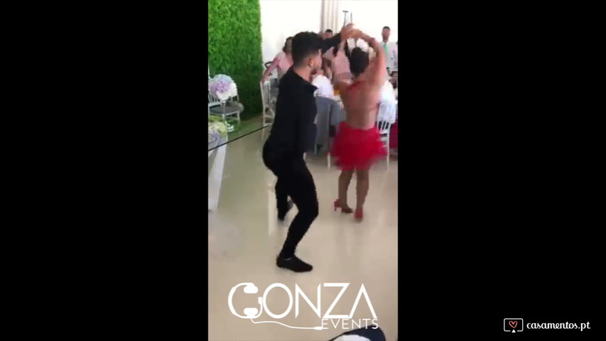 Exibição de dança Gonza Events