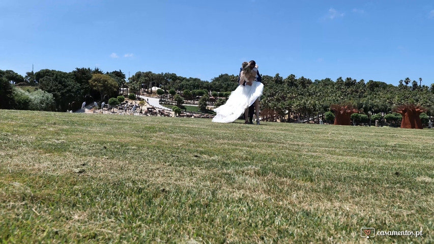 Buda - trash the dress